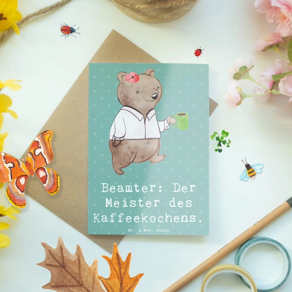 Grußkarte Beamter Kaffeemeister Grußkarte, Klappkarte, Einladungskarte, Glückwunschkarte, Hochzeitskarte, Geburtstagskarte, Karte, Ansichtskarten, Beruf, Ausbildung, Jubiläum, Abschied, Rente, Kollege, Kollegin, Geschenk, Schenken, Arbeitskollege, Mitarbeiter, Firma, Danke, Dankeschön