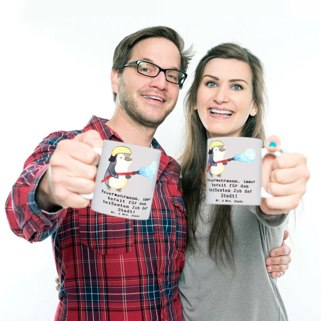 Tasse Feuerwehrmann Held Tasse, Kaffeetasse, Teetasse, Becher, Kaffeebecher, Teebecher, Keramiktasse, Porzellantasse, Büro Tasse, Geschenk Tasse, Tasse Sprüche, Tasse Motive, Kaffeetassen, Tasse bedrucken, Designer Tasse, Cappuccino Tassen, Schöne Teetassen, Beruf, Ausbildung, Jubiläum, Abschied, Rente, Kollege, Kollegin, Geschenk, Schenken, Arbeitskollege, Mitarbeiter, Firma, Danke, Dankeschön