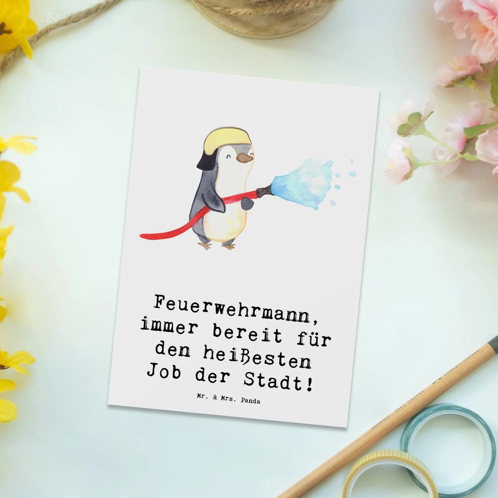 Postkarte Feuerwehrmann Held Postkarte, Karte, Geschenkkarte, Grußkarte, Einladung, Ansichtskarte, Geburtstagskarte, Einladungskarte, Dankeskarte, Ansichtskarten, Einladung Geburtstag, Einladungskarten Geburtstag, Beruf, Ausbildung, Jubiläum, Abschied, Rente, Kollege, Kollegin, Geschenk, Schenken, Arbeitskollege, Mitarbeiter, Firma, Danke, Dankeschön