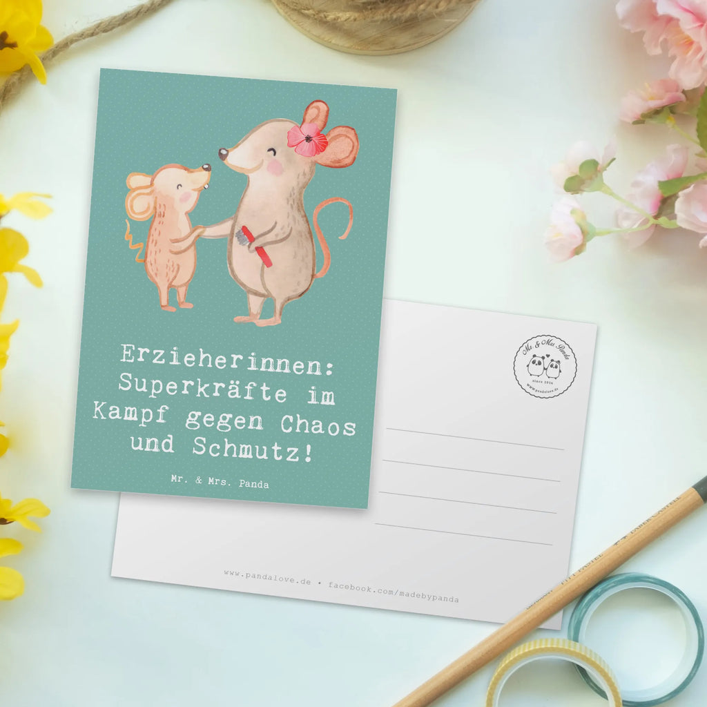 Postkarte Superheldin Erzieherin Postkarte, Karte, Geschenkkarte, Grußkarte, Einladung, Ansichtskarte, Geburtstagskarte, Einladungskarte, Dankeskarte, Ansichtskarten, Einladung Geburtstag, Einladungskarten Geburtstag, Beruf, Ausbildung, Jubiläum, Abschied, Rente, Kollege, Kollegin, Geschenk, Schenken, Arbeitskollege, Mitarbeiter, Firma, Danke, Dankeschön