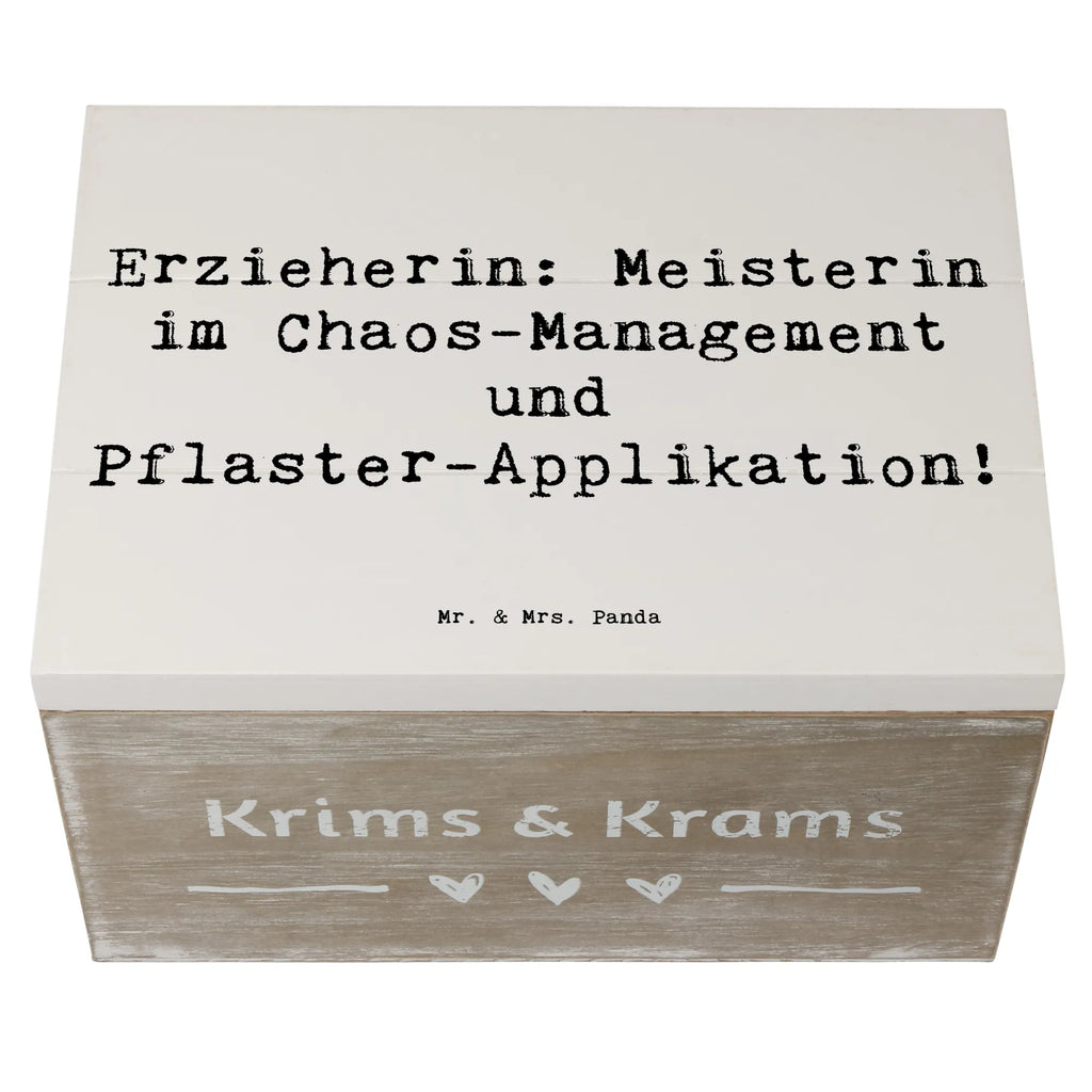 Holzkiste Spruch Erzieherin Chaos-Management Holzkiste, Kiste, Schatzkiste, Truhe, Schatulle, XXL, Erinnerungsbox, Erinnerungskiste, Dekokiste, Aufbewahrungsbox, Geschenkbox, Geschenkdose, Beruf, Ausbildung, Jubiläum, Abschied, Rente, Kollege, Kollegin, Geschenk, Schenken, Arbeitskollege, Mitarbeiter, Firma, Danke, Dankeschön