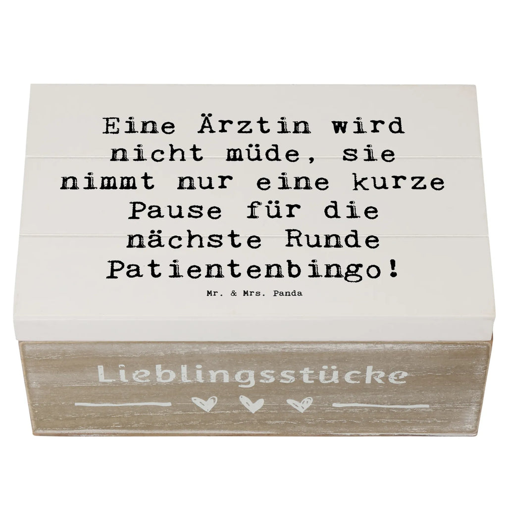 Holzkiste Spruch Ärztin Pause Holzkiste, Kiste, Schatzkiste, Truhe, Schatulle, XXL, Erinnerungsbox, Erinnerungskiste, Dekokiste, Aufbewahrungsbox, Geschenkbox, Geschenkdose, Beruf, Ausbildung, Jubiläum, Abschied, Rente, Kollege, Kollegin, Geschenk, Schenken, Arbeitskollege, Mitarbeiter, Firma, Danke, Dankeschön