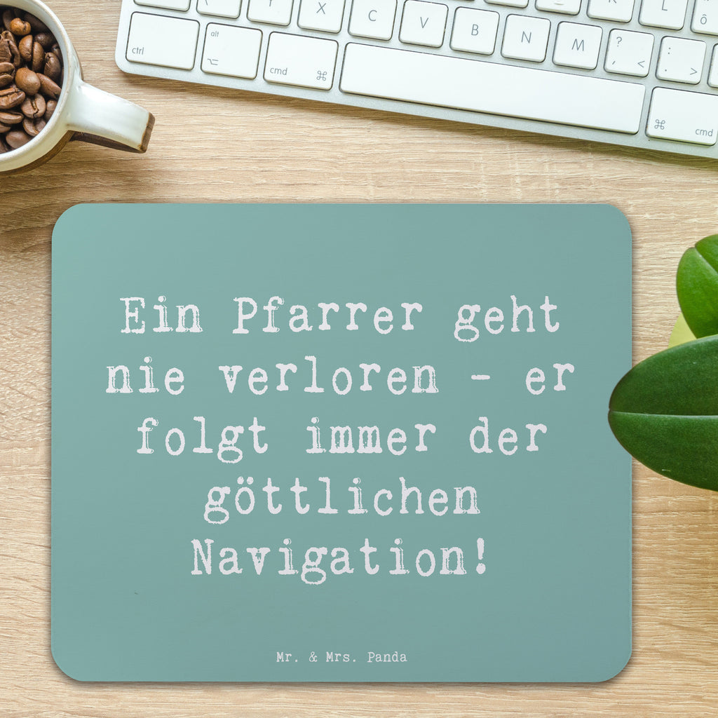 Mauspad Spruch Ein Pfarrer geht nie verloren - er folgt immer der göttlichen Navigation! Mousepad, Computer zubehör, Büroausstattung, PC Zubehör, Arbeitszimmer, Mauspad, Einzigartiges Mauspad, Designer Mauspad, Mausunterlage, Mauspad Büro, Beruf, Ausbildung, Jubiläum, Abschied, Rente, Kollege, Kollegin, Geschenk, Schenken, Arbeitskollege, Mitarbeiter, Firma, Danke, Dankeschön