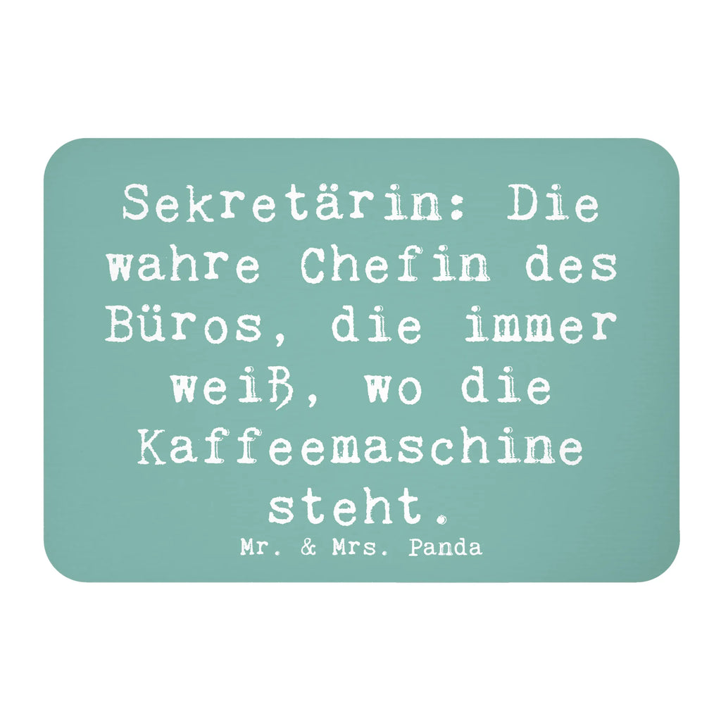 Magnet Spruch Sekretärin: Die wahre Chefin des Büros, die immer weiß, wo die Kaffeemaschine steht. Kühlschrankmagnet, Pinnwandmagnet, Souvenir Magnet, Motivmagnete, Dekomagnet, Whiteboard Magnet, Notiz Magnet, Kühlschrank Dekoration, Beruf, Ausbildung, Jubiläum, Abschied, Rente, Kollege, Kollegin, Geschenk, Schenken, Arbeitskollege, Mitarbeiter, Firma, Danke, Dankeschön