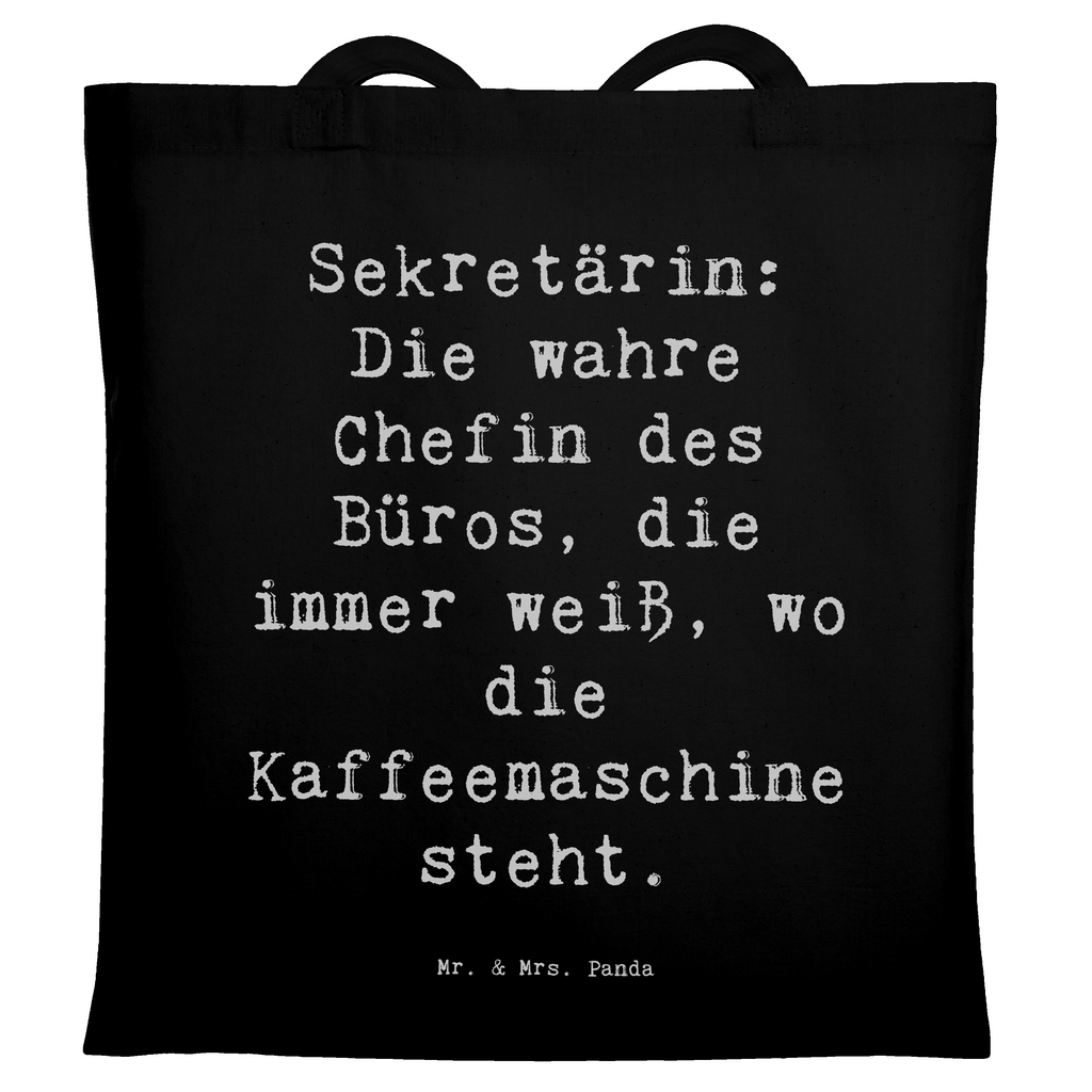 Tragetasche Spruch Sekretärin: Die wahre Chefin des Büros, die immer weiß, wo die Kaffeemaschine steht. Beuteltasche, Beutel, Einkaufstasche, Jutebeutel, Stoffbeutel, Tasche, Shopper, Umhängetasche, Strandtasche, Schultertasche, Stofftasche, Tragetasche, Badetasche, Jutetasche, Einkaufstüte, Laptoptasche, Beruf, Ausbildung, Jubiläum, Abschied, Rente, Kollege, Kollegin, Geschenk, Schenken, Arbeitskollege, Mitarbeiter, Firma, Danke, Dankeschön