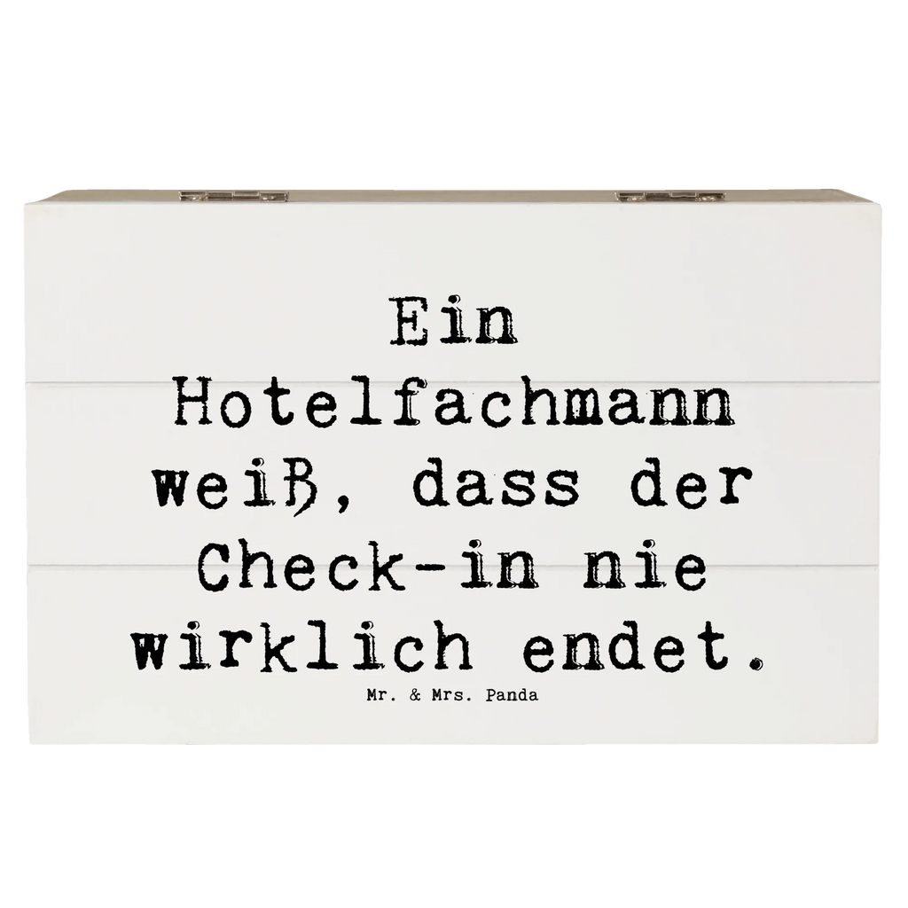 Holzkiste Spruch Ein Hotelfachmann weiß, dass der Check-in nie wirklich endet. Holzkiste, Kiste, Schatzkiste, Truhe, Schatulle, XXL, Erinnerungsbox, Erinnerungskiste, Dekokiste, Aufbewahrungsbox, Geschenkbox, Geschenkdose, Beruf, Ausbildung, Jubiläum, Abschied, Rente, Kollege, Kollegin, Geschenk, Schenken, Arbeitskollege, Mitarbeiter, Firma, Danke, Dankeschön