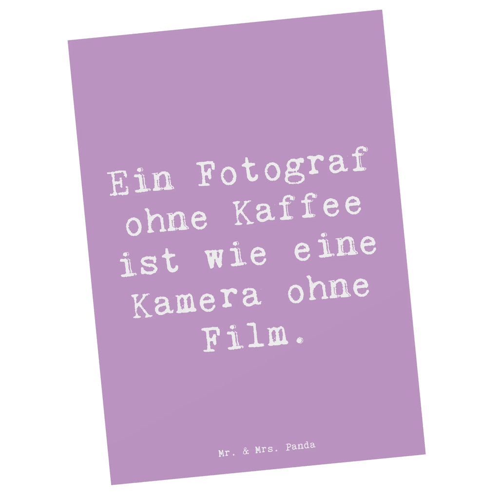 Postkarte Spruch Ein Fotograf ohne Kaffee ist wie eine Kamera ohne Film. Postkarte, Karte, Geschenkkarte, Grußkarte, Einladung, Ansichtskarte, Geburtstagskarte, Einladungskarte, Dankeskarte, Ansichtskarten, Einladung Geburtstag, Einladungskarten Geburtstag, Beruf, Ausbildung, Jubiläum, Abschied, Rente, Kollege, Kollegin, Geschenk, Schenken, Arbeitskollege, Mitarbeiter, Firma, Danke, Dankeschön