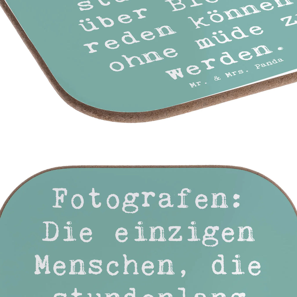 Untersetzer Spruch Fotografen: Die einzigen Menschen, die stundenlang über Blenden reden können, ohne müde zu werden. Untersetzer, Bierdeckel, Glasuntersetzer, Untersetzer Gläser, Getränkeuntersetzer, Untersetzer aus Holz, Untersetzer für Gläser, Korkuntersetzer, Untersetzer Holz, Holzuntersetzer, Tassen Untersetzer, Untersetzer Design, Beruf, Ausbildung, Jubiläum, Abschied, Rente, Kollege, Kollegin, Geschenk, Schenken, Arbeitskollege, Mitarbeiter, Firma, Danke, Dankeschön