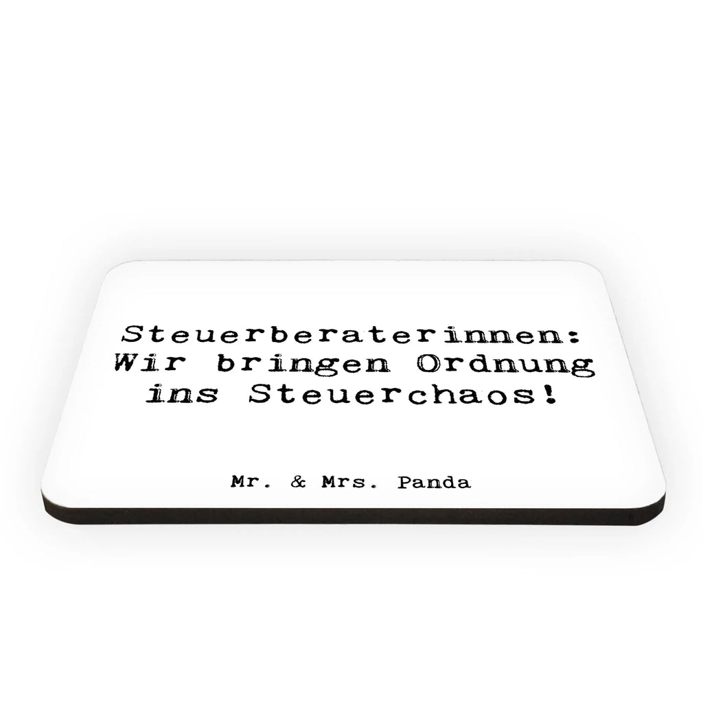 Magnet Spruch Steuerberaterinnen: Wir bringen Ordnung ins Steuerchaos! Kühlschrankmagnet, Pinnwandmagnet, Souvenir Magnet, Motivmagnete, Dekomagnet, Whiteboard Magnet, Notiz Magnet, Kühlschrank Dekoration, Beruf, Ausbildung, Jubiläum, Abschied, Rente, Kollege, Kollegin, Geschenk, Schenken, Arbeitskollege, Mitarbeiter, Firma, Danke, Dankeschön