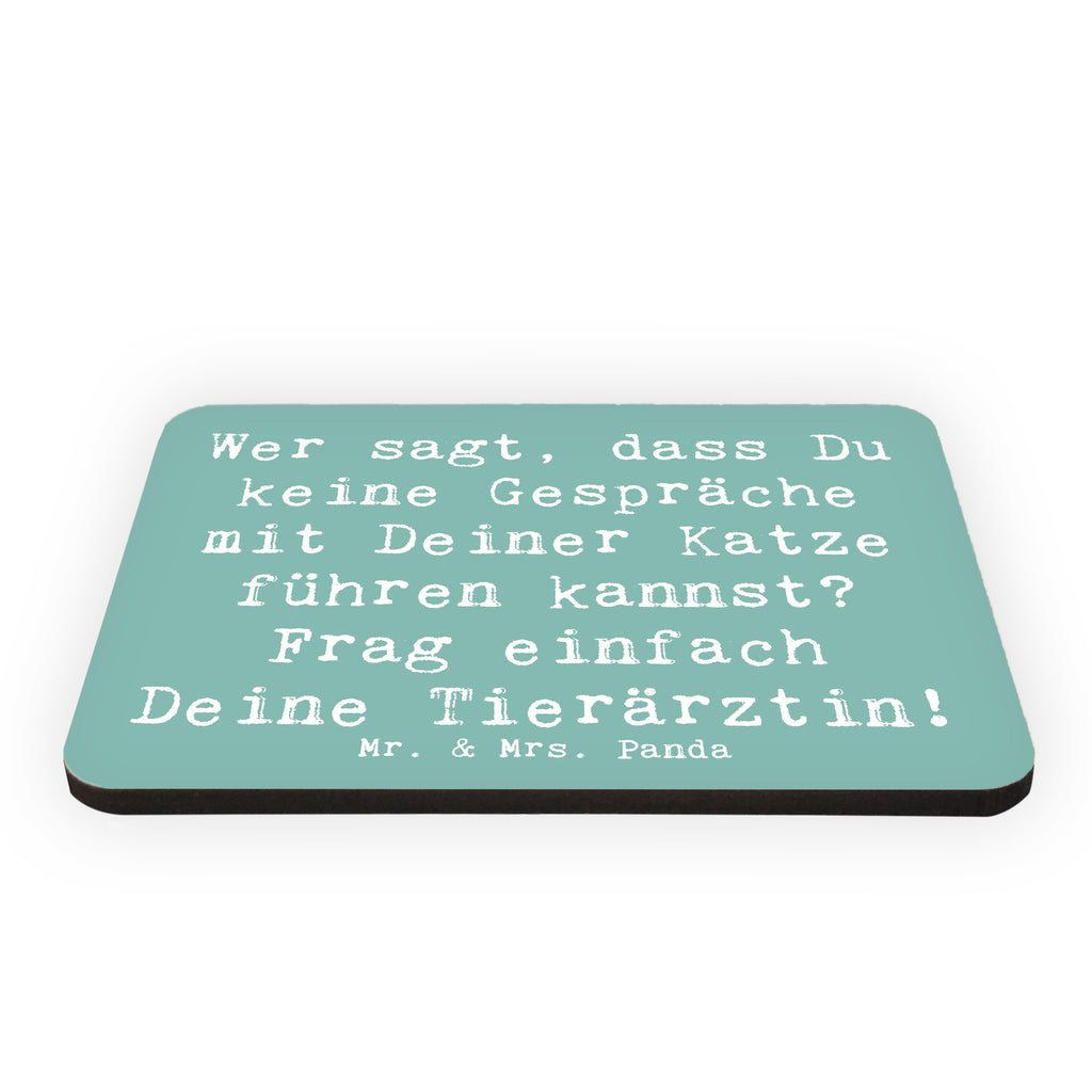 Magnet Spruch Wer sagt, dass Du keine Gespräche mit Deiner Katze führen kannst? Frag einfach Deine Tierärztin! Kühlschrankmagnet, Pinnwandmagnet, Souvenir Magnet, Motivmagnete, Dekomagnet, Whiteboard Magnet, Notiz Magnet, Kühlschrank Dekoration, Beruf, Ausbildung, Jubiläum, Abschied, Rente, Kollege, Kollegin, Geschenk, Schenken, Arbeitskollege, Mitarbeiter, Firma, Danke, Dankeschön