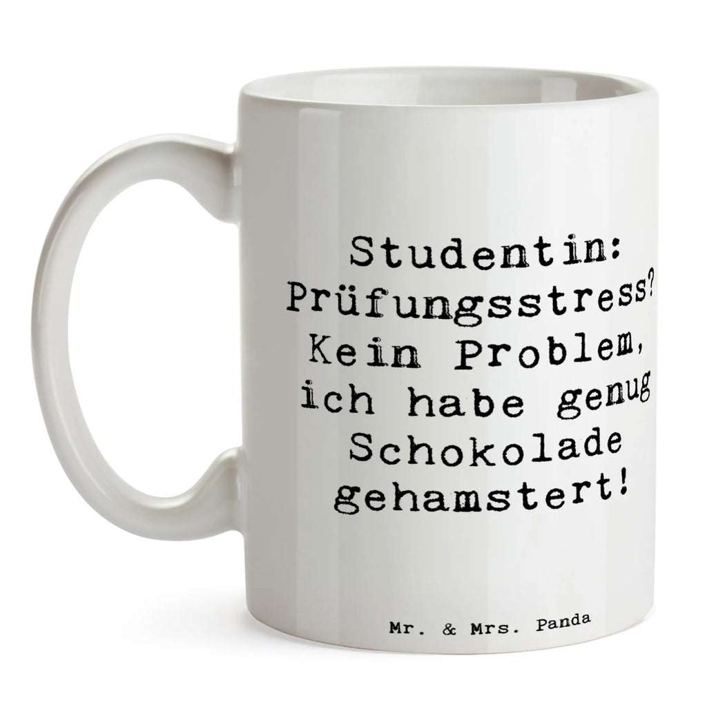 Tasse Spruch Studentin: Prüfungsstress? Kein Problem, ich habe genug Schokolade gehamstert! Tasse, Kaffeetasse, Teetasse, Becher, Kaffeebecher, Teebecher, Keramiktasse, Porzellantasse, Büro Tasse, Geschenk Tasse, Tasse Sprüche, Tasse Motive, Kaffeetassen, Tasse bedrucken, Designer Tasse, Cappuccino Tassen, Schöne Teetassen, Beruf, Ausbildung, Jubiläum, Abschied, Rente, Kollege, Kollegin, Geschenk, Schenken, Arbeitskollege, Mitarbeiter, Firma, Danke, Dankeschön