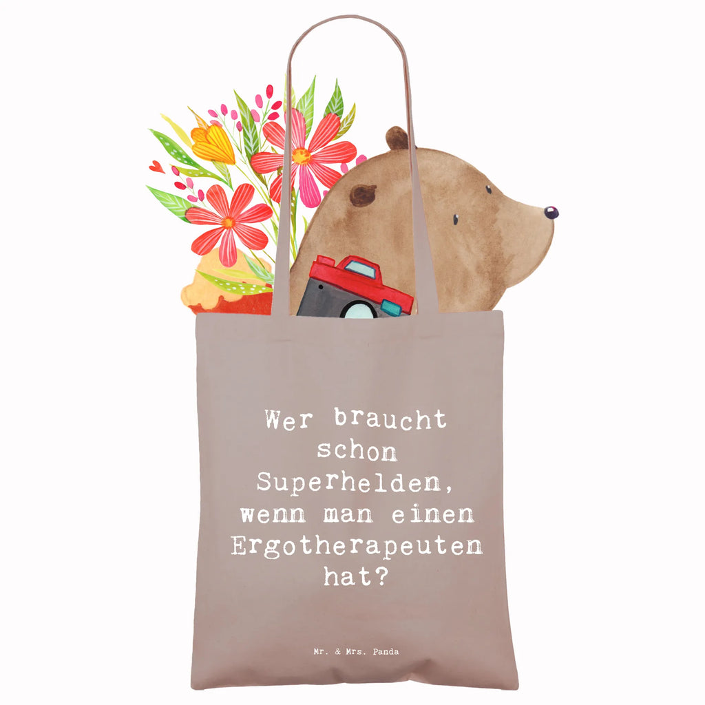 Tragetasche Spruch Wer braucht schon Superhelden, wenn man einen Ergotherapeuten hat? Beuteltasche, Beutel, Einkaufstasche, Jutebeutel, Stoffbeutel, Tasche, Shopper, Umhängetasche, Strandtasche, Schultertasche, Stofftasche, Tragetasche, Badetasche, Jutetasche, Einkaufstüte, Laptoptasche, Beruf, Ausbildung, Jubiläum, Abschied, Rente, Kollege, Kollegin, Geschenk, Schenken, Arbeitskollege, Mitarbeiter, Firma, Danke, Dankeschön