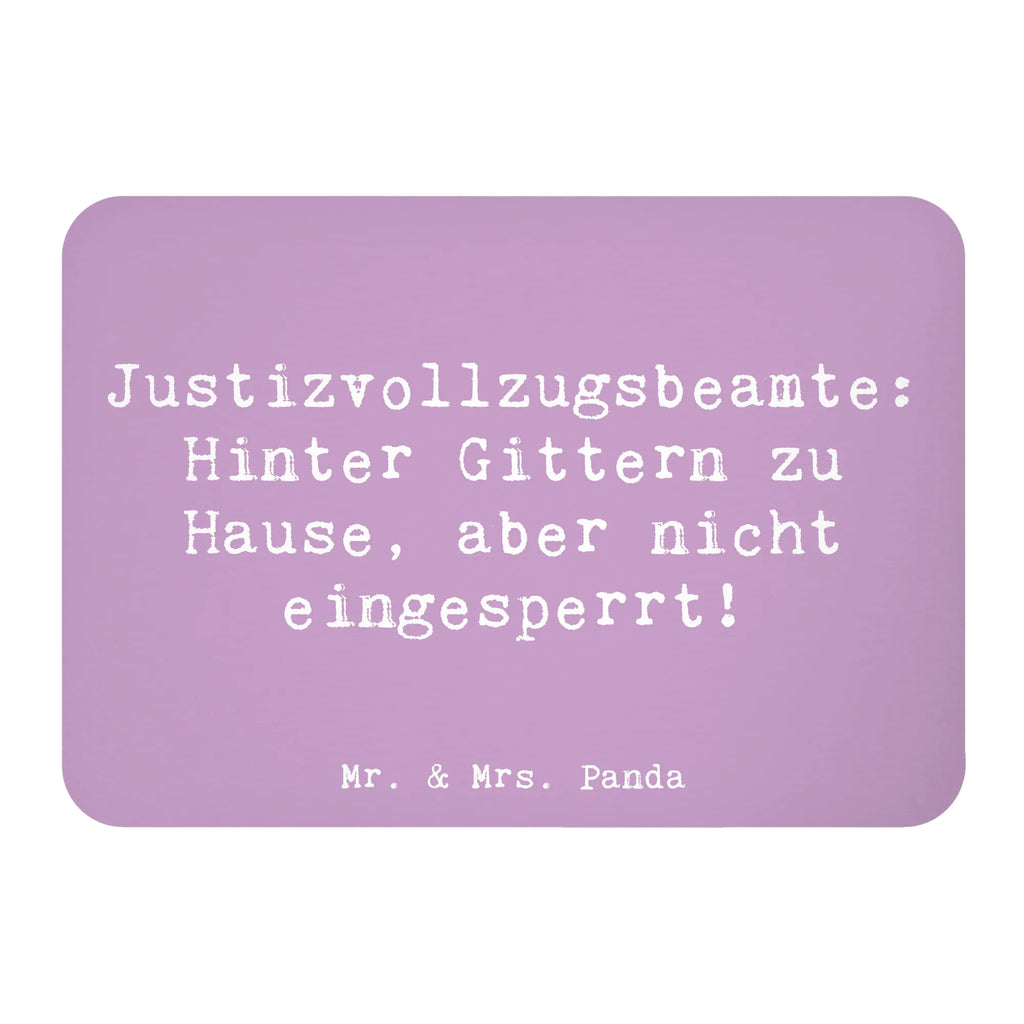 Magnet Spruch Justizvollzugsbeamte: Hinter Gittern zu Hause, aber nicht eingesperrt! Kühlschrankmagnet, Pinnwandmagnet, Souvenir Magnet, Motivmagnete, Dekomagnet, Whiteboard Magnet, Notiz Magnet, Kühlschrank Dekoration, Beruf, Ausbildung, Jubiläum, Abschied, Rente, Kollege, Kollegin, Geschenk, Schenken, Arbeitskollege, Mitarbeiter, Firma, Danke, Dankeschön