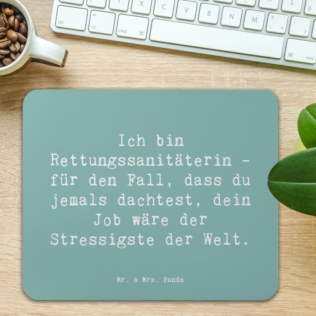 Mauspad Spruch Ich bin Rettungssanitäterin - für den Fall, dass du jemals dachtest, dein Job wäre der Stressigste der Welt. Mousepad, Computer zubehör, Büroausstattung, PC Zubehör, Arbeitszimmer, Mauspad, Einzigartiges Mauspad, Designer Mauspad, Mausunterlage, Mauspad Büro, Beruf, Ausbildung, Jubiläum, Abschied, Rente, Kollege, Kollegin, Geschenk, Schenken, Arbeitskollege, Mitarbeiter, Firma, Danke, Dankeschön