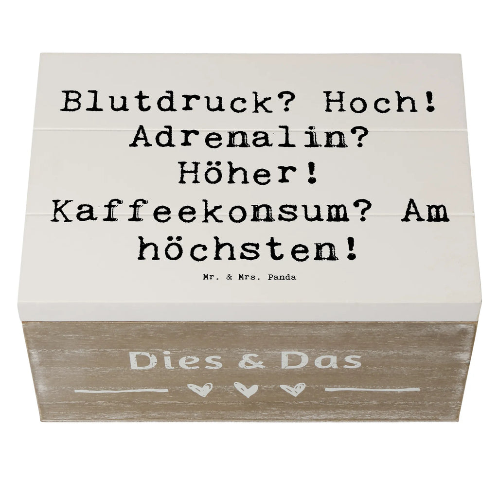 Holzkiste Spruch Blutdruck? Hoch! Adrenalin? Höher! Kaffeekonsum? Am höchsten! Holzkiste, Kiste, Schatzkiste, Truhe, Schatulle, XXL, Erinnerungsbox, Erinnerungskiste, Dekokiste, Aufbewahrungsbox, Geschenkbox, Geschenkdose, Beruf, Ausbildung, Jubiläum, Abschied, Rente, Kollege, Kollegin, Geschenk, Schenken, Arbeitskollege, Mitarbeiter, Firma, Danke, Dankeschön