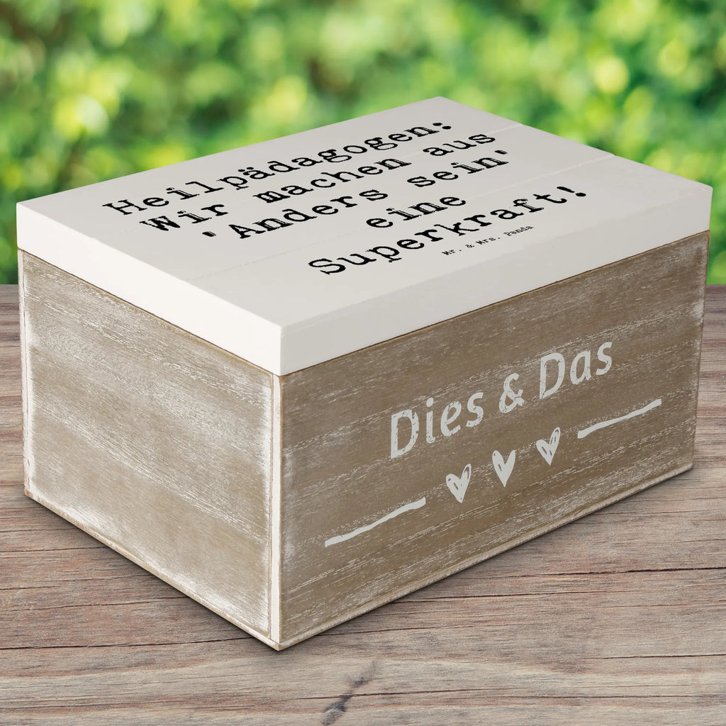 Holzkiste Spruch Heilpädagogin Superkraft Holzkiste, Kiste, Schatzkiste, Truhe, Schatulle, XXL, Erinnerungsbox, Erinnerungskiste, Dekokiste, Aufbewahrungsbox, Geschenkbox, Geschenkdose, Beruf, Ausbildung, Jubiläum, Abschied, Rente, Kollege, Kollegin, Geschenk, Schenken, Arbeitskollege, Mitarbeiter, Firma, Danke, Dankeschön