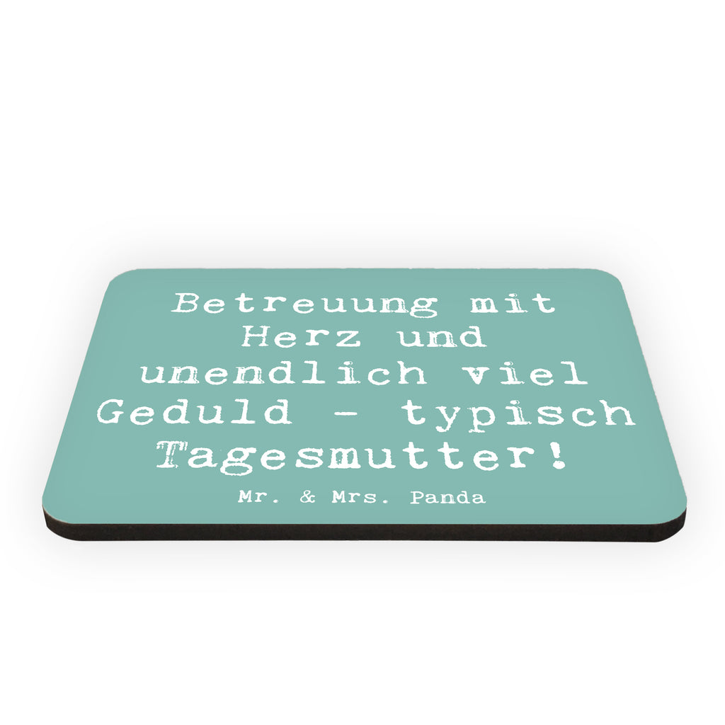 Magnet Spruch Tagesmutter Liebe Kühlschrankmagnet, Pinnwandmagnet, Souvenir Magnet, Motivmagnete, Dekomagnet, Whiteboard Magnet, Notiz Magnet, Kühlschrank Dekoration, Beruf, Ausbildung, Jubiläum, Abschied, Rente, Kollege, Kollegin, Geschenk, Schenken, Arbeitskollege, Mitarbeiter, Firma, Danke, Dankeschön