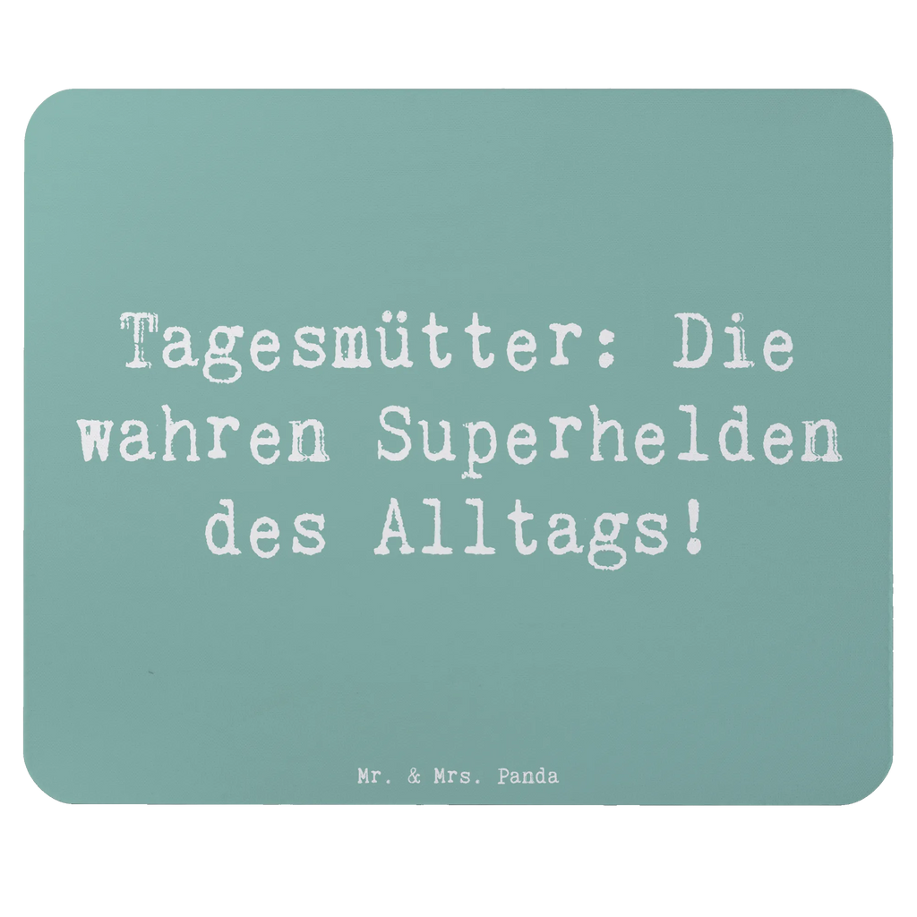 Mauspad Spruch Tagesmutter Superheld Mousepad, Computer zubehör, Büroausstattung, PC Zubehör, Arbeitszimmer, Mauspad, Einzigartiges Mauspad, Designer Mauspad, Mausunterlage, Mauspad Büro, Beruf, Ausbildung, Jubiläum, Abschied, Rente, Kollege, Kollegin, Geschenk, Schenken, Arbeitskollege, Mitarbeiter, Firma, Danke, Dankeschön