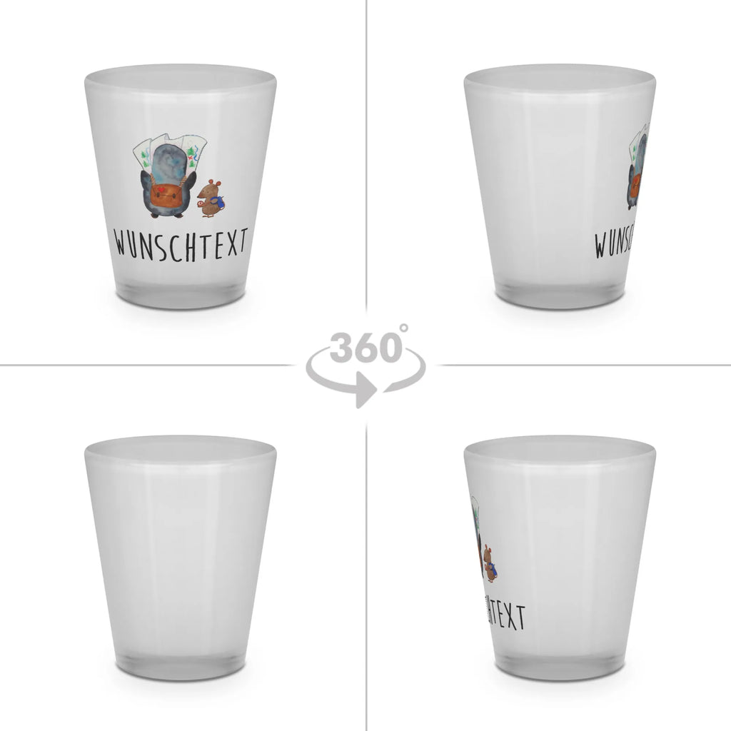 Personalisiertes Schnapsglas Pinguin & Maus Wanderer Personalisiertes Schnapsglas, Schnapsglas mit Namen, Schnapsgläser personalisiert, personalisierte Schnapsgläser, Schnapsglas personalisieren, Schnapsglas Hochzeit, Schnapsglas mit Name, Schnapsglas Geschenk, Shot Gläser personalisieren, personalisierte Pinnchen, Schnapsglas zum Umhängen mit Namen, Pinguin, Pinguine, Abenteurer, Abenteuer, Roadtrip, Ausflug, Wanderlust, wandern