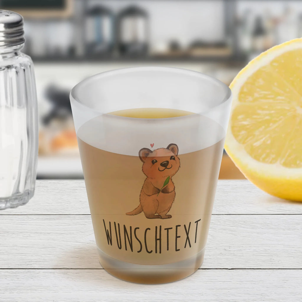 Personalisiertes Schnapsglas Quokka Happy Personalisiertes Schnapsglas, Schnapsglas mit Namen, Schnapsgläser personalisiert, personalisierte Schnapsgläser, Schnapsglas personalisieren, Schnapsglas Hochzeit, Schnapsglas mit Name, Schnapsglas Geschenk, Shot Gläser personalisieren, personalisierte Pinnchen, Schnapsglas zum Umhängen mit Namen, Tiermotive, Gute Laune, lustige Sprüche, Tiere, Quokka, Verschieben, Aufschieberitis, Lustiger Spruch, Niedliches Tier, Dinge erledigen