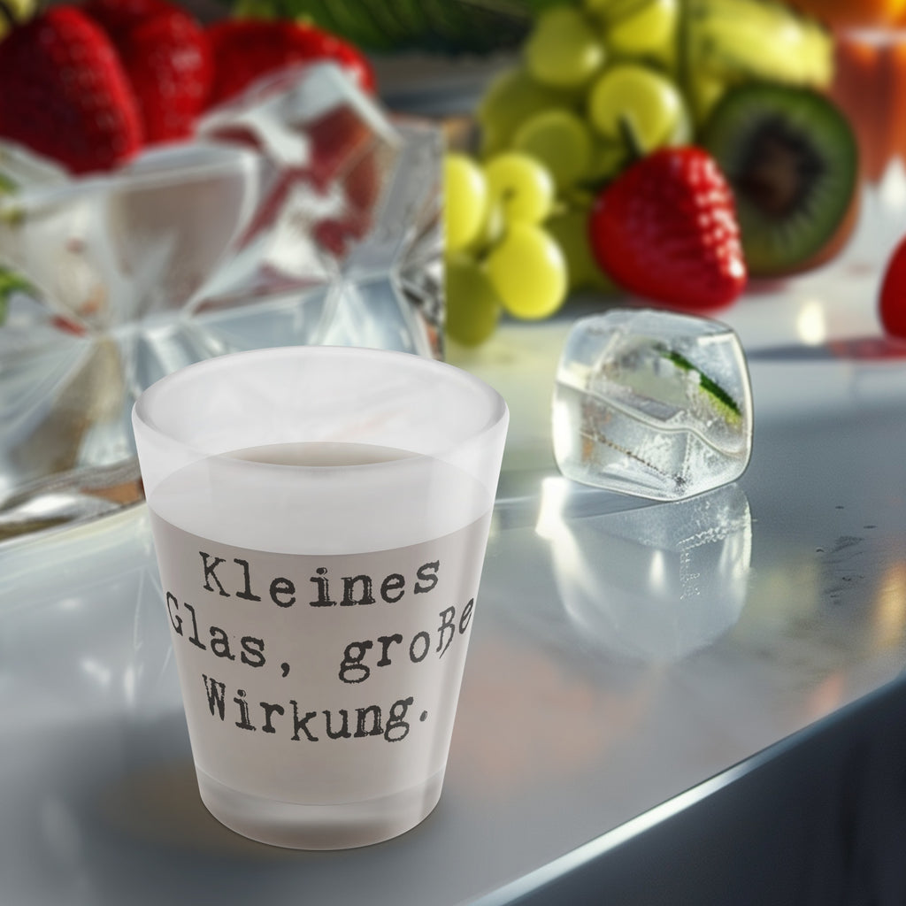 Schnapsglas Spruch Kleines Glas, große Wirkung. Schnapsglas, Shot Glas, Schnapsgläser, Likörgläser, Shotglas, Shotgläser, Likörglas, Stamperl, Likör Glas, Likör Gläser, Lustige Schnapsgläser, Kurze Gläser, Ausgefallene Schnapsgläser, Kurzen Glas