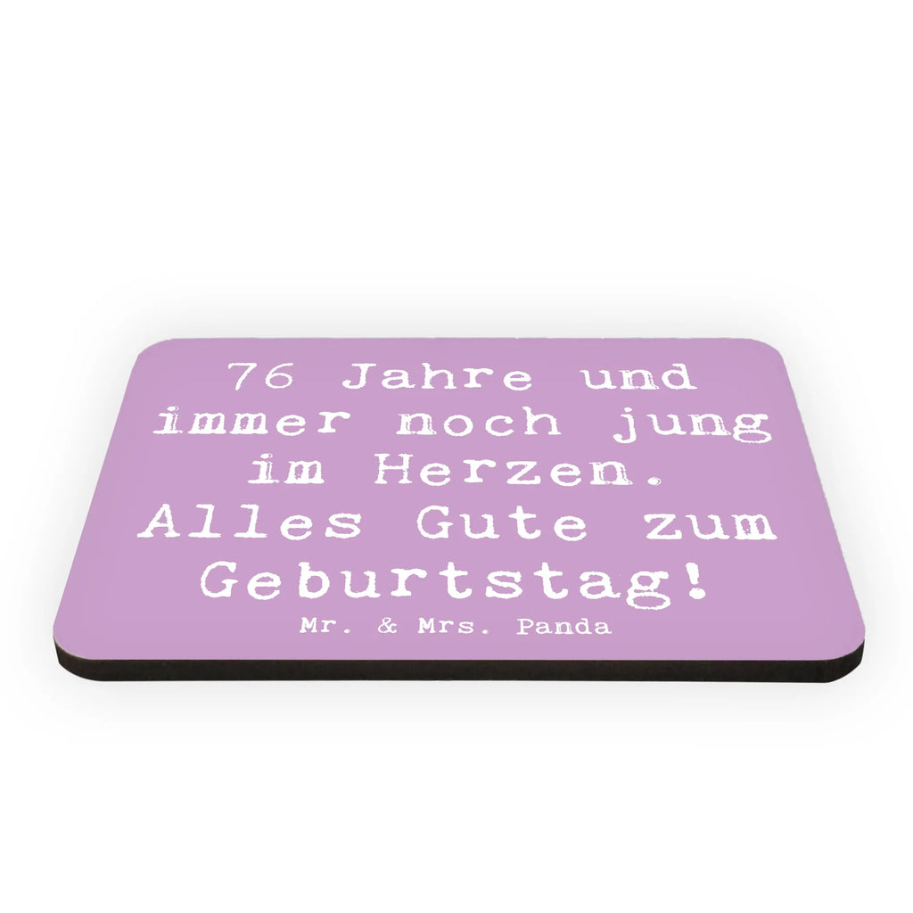 Magnet Spruch 76. Geburtstag Herzjung Kühlschrankmagnet, Pinnwandmagnet, Souvenir Magnet, Motivmagnete, Dekomagnet, Whiteboard Magnet, Notiz Magnet, Kühlschrank Dekoration, Geburtstag, Geburtstagsgeschenk, Geschenk