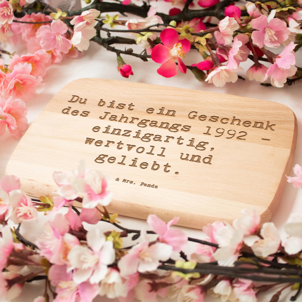 Frühstücksbrett Spruch 1992 Geburtstag Geschenk Frühstücksbrett, Holzbrett, Schneidebrett, Schneidebrett Holz, Frühstücksbrettchen, Küchenbrett, Geburtstag, Geburtstagsgeschenk, Geschenk