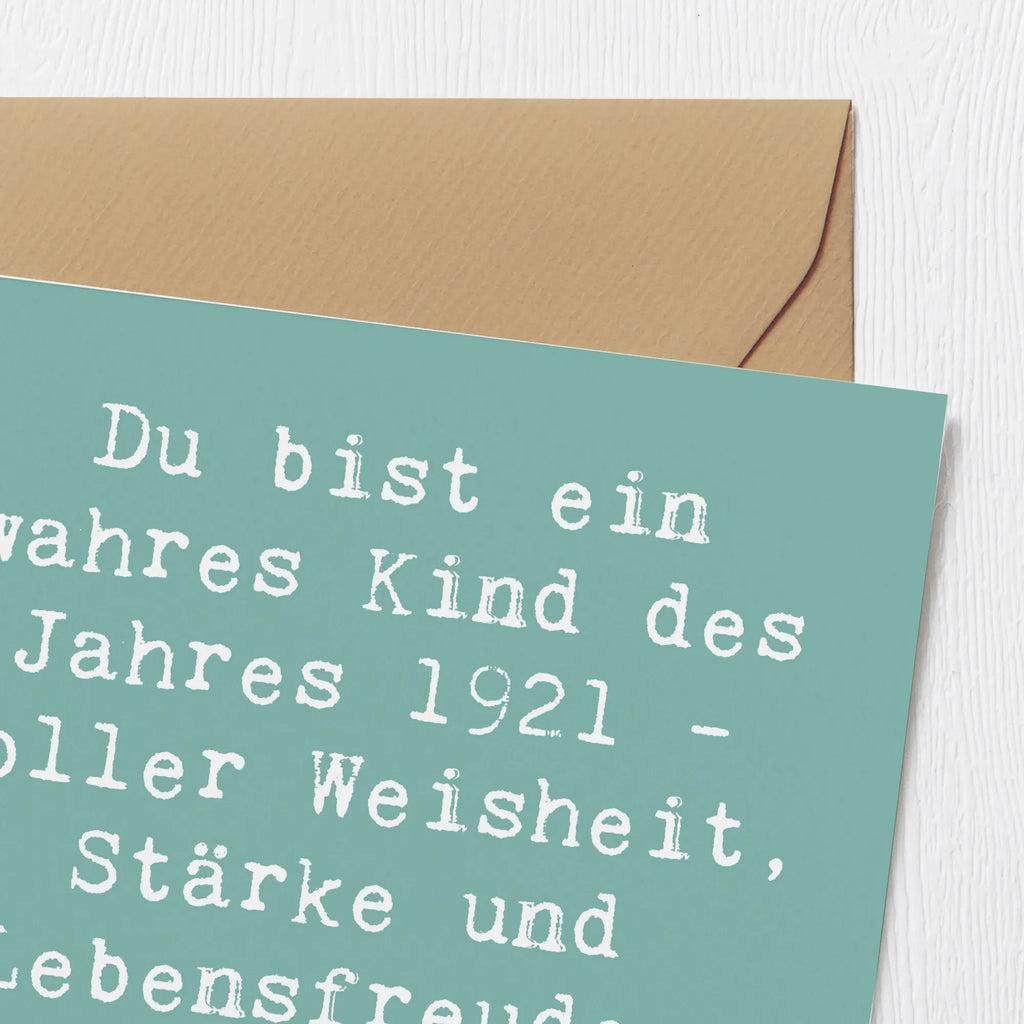 Deluxe Karte Spruch Du bist ein wahres Kind des Jahres 1921 - voller Weisheit, Stärke und Lebensfreude. Genieße deinen besonderen Tag! Karte, Grußkarte, Klappkarte, Einladungskarte, Glückwunschkarte, Hochzeitskarte, Geburtstagskarte, Hochwertige Grußkarte, Hochwertige Klappkarte, Geburtstag, Geburtstagsgeschenk, Geschenk