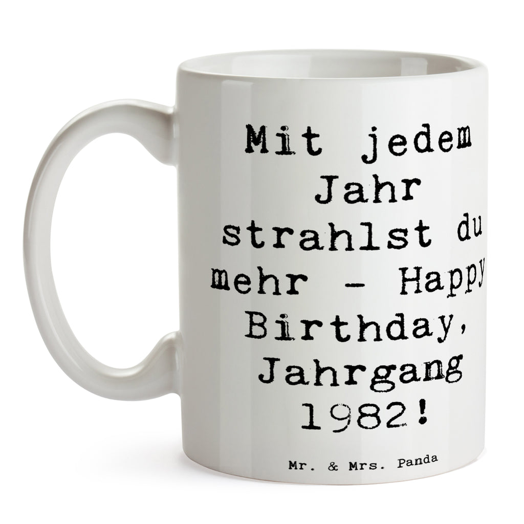 Tasse Spruch 1982 Geburtstag Glanz Tasse, Kaffeetasse, Teetasse, Becher, Kaffeebecher, Teebecher, Keramiktasse, Porzellantasse, Büro Tasse, Geschenk Tasse, Tasse Sprüche, Tasse Motive, Kaffeetassen, Tasse bedrucken, Designer Tasse, Cappuccino Tassen, Schöne Teetassen, Geburtstag, Geburtstagsgeschenk, Geschenk