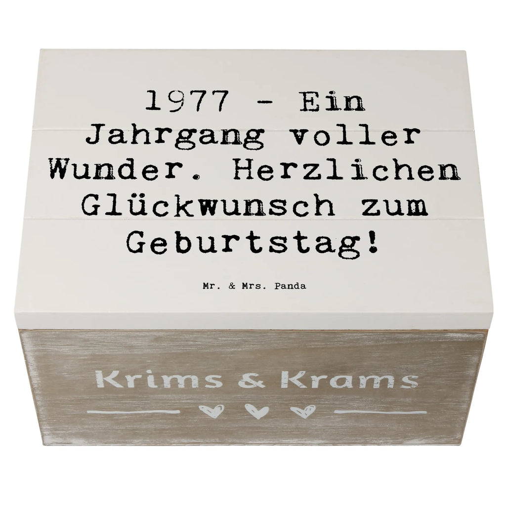 Holzkiste Spruch 1977 Geburtstag Wunder Holzkiste, Kiste, Schatzkiste, Truhe, Schatulle, XXL, Erinnerungsbox, Erinnerungskiste, Dekokiste, Aufbewahrungsbox, Geschenkbox, Geschenkdose, Geburtstag, Geburtstagsgeschenk, Geschenk