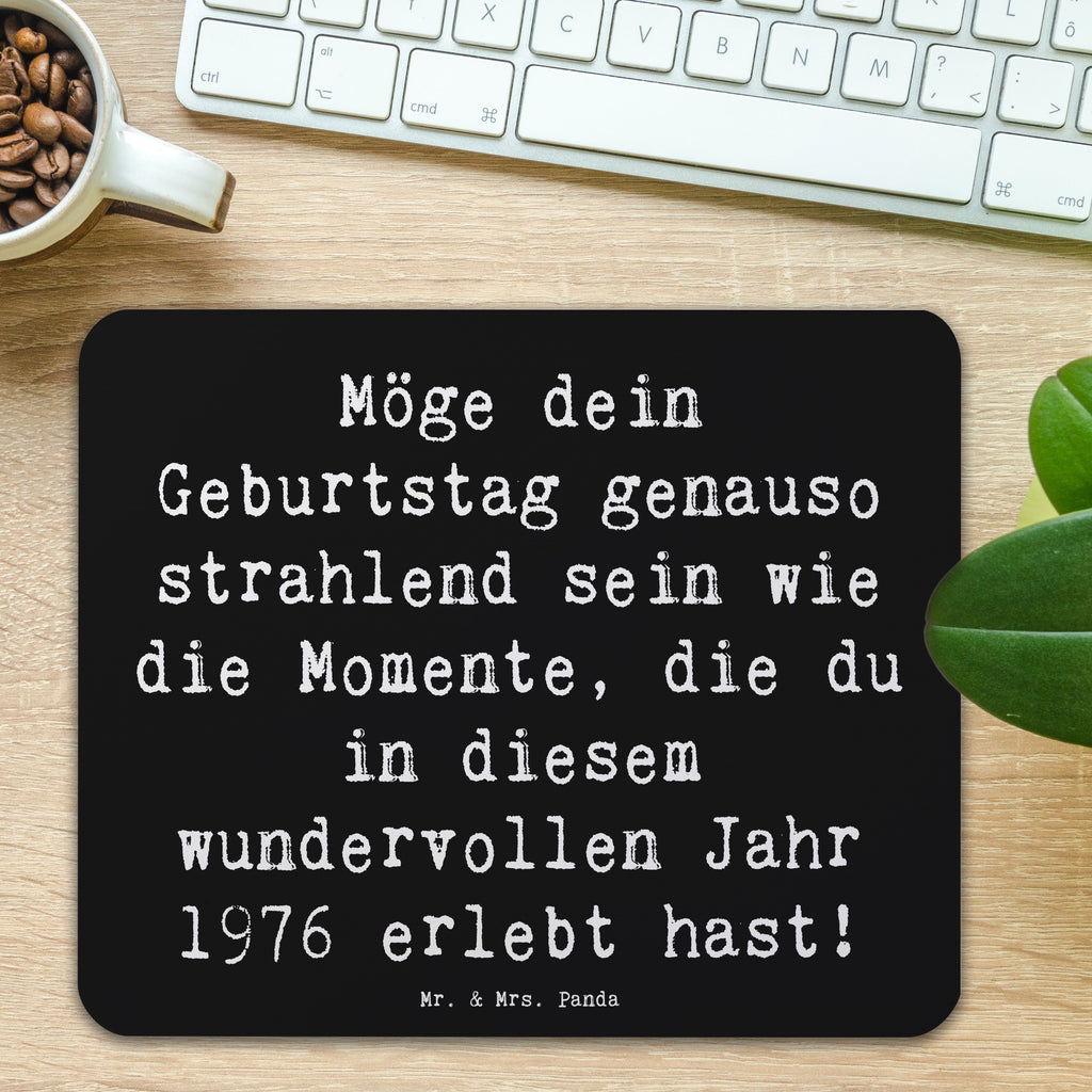 Mauspad Spruch 1976 Geburtstag Mousepad, Computer zubehör, Büroausstattung, PC Zubehör, Arbeitszimmer, Mauspad, Einzigartiges Mauspad, Designer Mauspad, Mausunterlage, Mauspad Büro, Geburtstag, Geburtstagsgeschenk, Geschenk