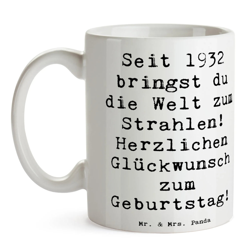 Tasse Spruch 1932 Geburtstag Strahlen Tasse, Kaffeetasse, Teetasse, Becher, Kaffeebecher, Teebecher, Keramiktasse, Porzellantasse, Büro Tasse, Geschenk Tasse, Tasse Sprüche, Tasse Motive, Kaffeetassen, Tasse bedrucken, Designer Tasse, Cappuccino Tassen, Schöne Teetassen, Geburtstag, Geburtstagsgeschenk, Geschenk