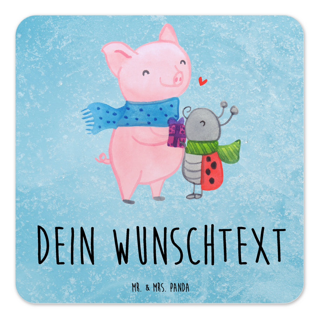 Personalisiertes Untersetzer Set Glühschwein Smörle Personalisierte Untersetzer, Winter, Weihnachten, Weihnachtsdeko, Nikolaus, Advent, Heiligabend, Wintermotiv, Handgezeichnetes Glühschwein, Kreatives Glühschwein Design, Winterlicher Glühwein Spruch, Glühwein Liebhaber Geschenk, Herzliches Marienkäfer Motiv, Marienkäfer in Winterkleidung, Glühwein ist köstlich Spruch, Smörle der stolze Marienkäfer, Süßer Marienkäfer gibt Geschenk, Romantische Geschenkidee Glühwein