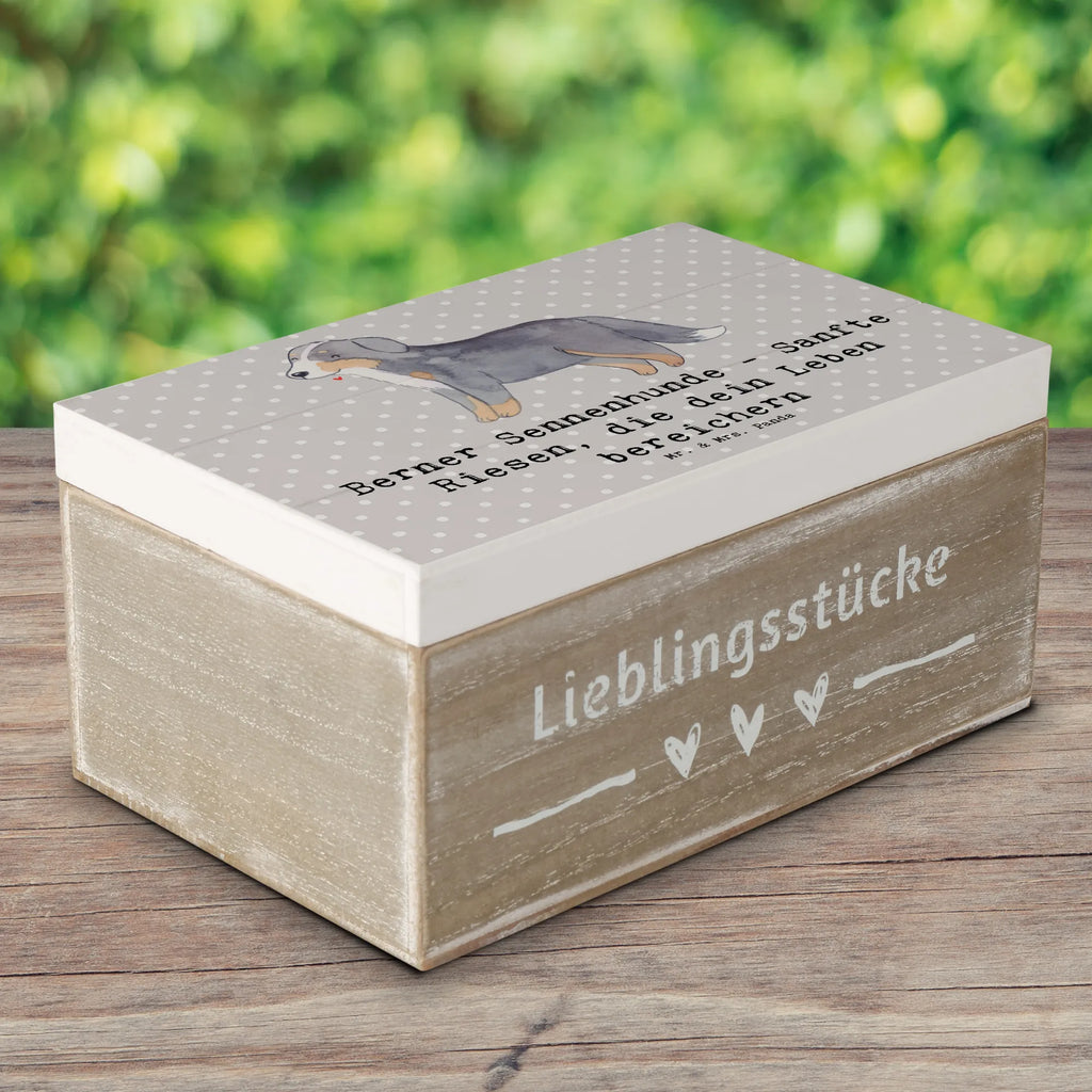 Holzkiste Berner Sennenhund Freude Holzkiste, Kiste, Schatzkiste, Truhe, Schatulle, XXL, Erinnerungsbox, Erinnerungskiste, Dekokiste, Aufbewahrungsbox, Geschenkbox, Geschenkdose, Hund, Hunderasse, Rassehund, Hundebesitzer, Geschenk, Tierfreund, Schenken, Welpe