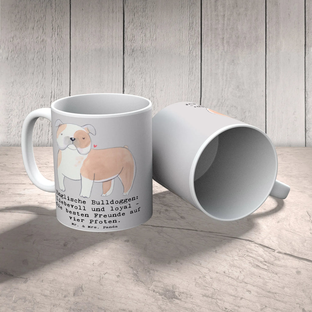 Tasse Englische Bulldogge Freunde Tasse, Kaffeetasse, Teetasse, Becher, Kaffeebecher, Teebecher, Keramiktasse, Porzellantasse, Büro Tasse, Geschenk Tasse, Tasse Sprüche, Tasse Motive, Kaffeetassen, Tasse bedrucken, Designer Tasse, Cappuccino Tassen, Schöne Teetassen, Hund, Hunderasse, Rassehund, Hundebesitzer, Geschenk, Tierfreund, Schenken, Welpe