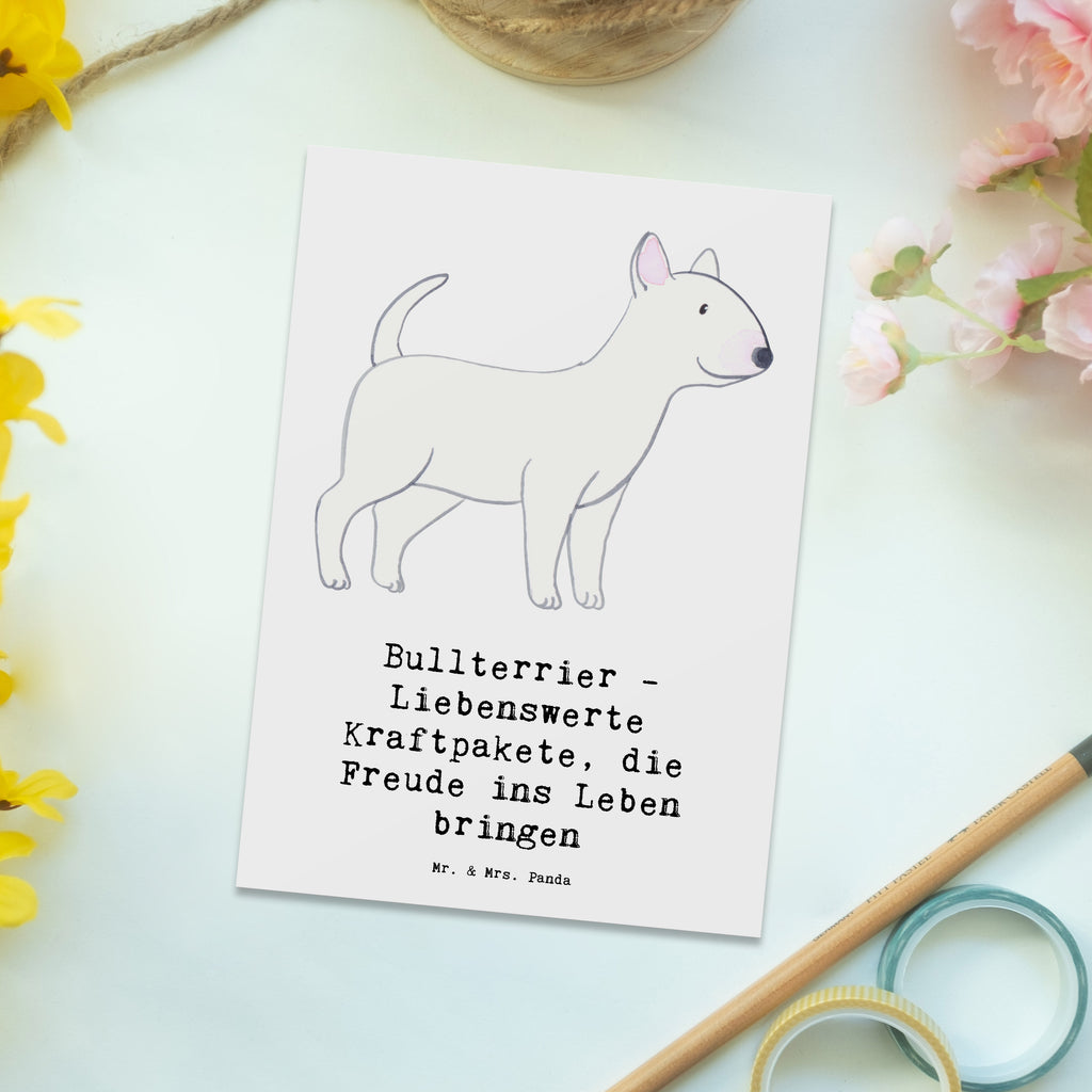 Postkarte Bullterrier Kraftpaket Postkarte, Karte, Geschenkkarte, Grußkarte, Einladung, Ansichtskarte, Geburtstagskarte, Einladungskarte, Dankeskarte, Ansichtskarten, Einladung Geburtstag, Einladungskarten Geburtstag, Hund, Hunderasse, Rassehund, Hundebesitzer, Geschenk, Tierfreund, Schenken, Welpe