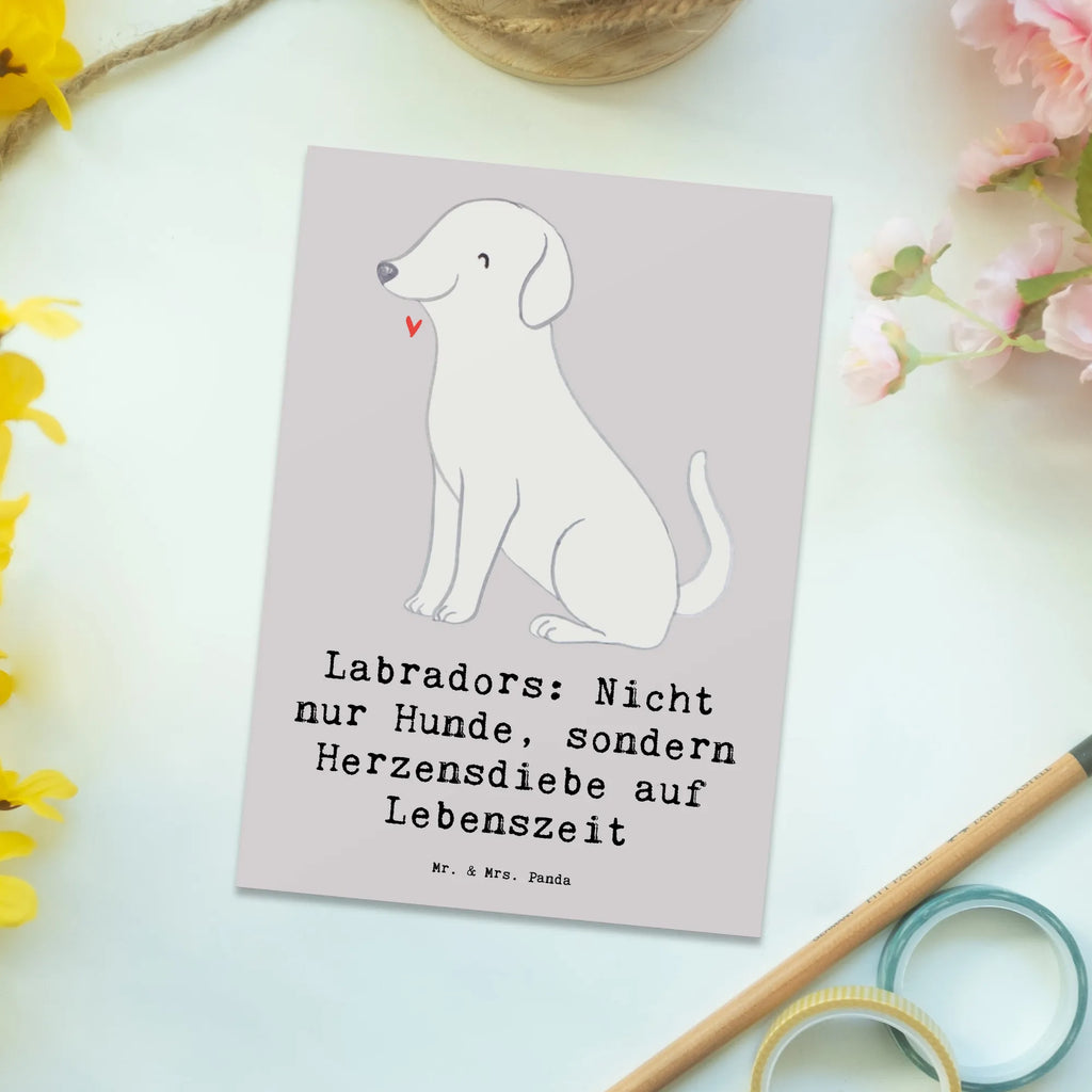 Postkarte Labrador Herzensdiebe Postkarte, Karte, Geschenkkarte, Grußkarte, Einladung, Ansichtskarte, Geburtstagskarte, Einladungskarte, Dankeskarte, Ansichtskarten, Einladung Geburtstag, Einladungskarten Geburtstag, Hund, Hunderasse, Rassehund, Hundebesitzer, Geschenk, Tierfreund, Schenken, Welpe