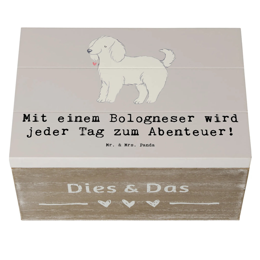 Holzkiste Bologneser Abenteuer Holzkiste, Kiste, Schatzkiste, Truhe, Schatulle, XXL, Erinnerungsbox, Erinnerungskiste, Dekokiste, Aufbewahrungsbox, Geschenkbox, Geschenkdose, Hund, Hunderasse, Rassehund, Hundebesitzer, Geschenk, Tierfreund, Schenken, Welpe