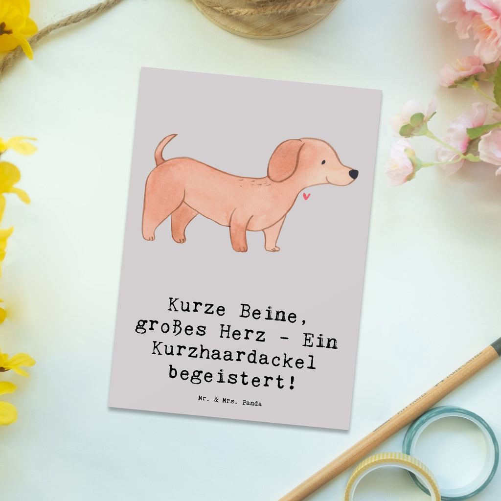 Postkarte Kurzhaardackel Herz Postkarte, Karte, Geschenkkarte, Grußkarte, Einladung, Ansichtskarte, Geburtstagskarte, Einladungskarte, Dankeskarte, Ansichtskarten, Einladung Geburtstag, Einladungskarten Geburtstag, Hund, Hunderasse, Rassehund, Hundebesitzer, Geschenk, Tierfreund, Schenken, Welpe