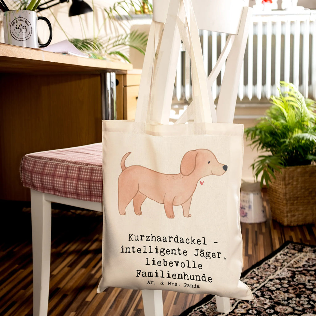 Tragetasche Kurzhaardackel Liebe Beuteltasche, Beutel, Einkaufstasche, Jutebeutel, Stoffbeutel, Tasche, Shopper, Umhängetasche, Strandtasche, Schultertasche, Stofftasche, Tragetasche, Badetasche, Jutetasche, Einkaufstüte, Laptoptasche, Hund, Hunderasse, Rassehund, Hundebesitzer, Geschenk, Tierfreund, Schenken, Welpe