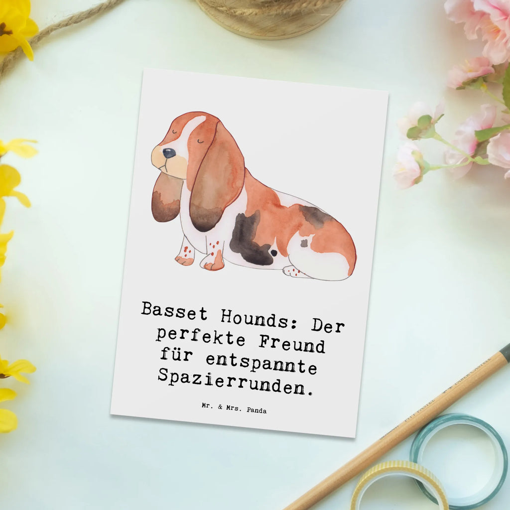 Postkarte Basset Hound Freund Postkarte, Karte, Geschenkkarte, Grußkarte, Einladung, Ansichtskarte, Geburtstagskarte, Einladungskarte, Dankeskarte, Ansichtskarten, Einladung Geburtstag, Einladungskarten Geburtstag, Hund, Hunderasse, Rassehund, Hundebesitzer, Geschenk, Tierfreund, Schenken, Welpe