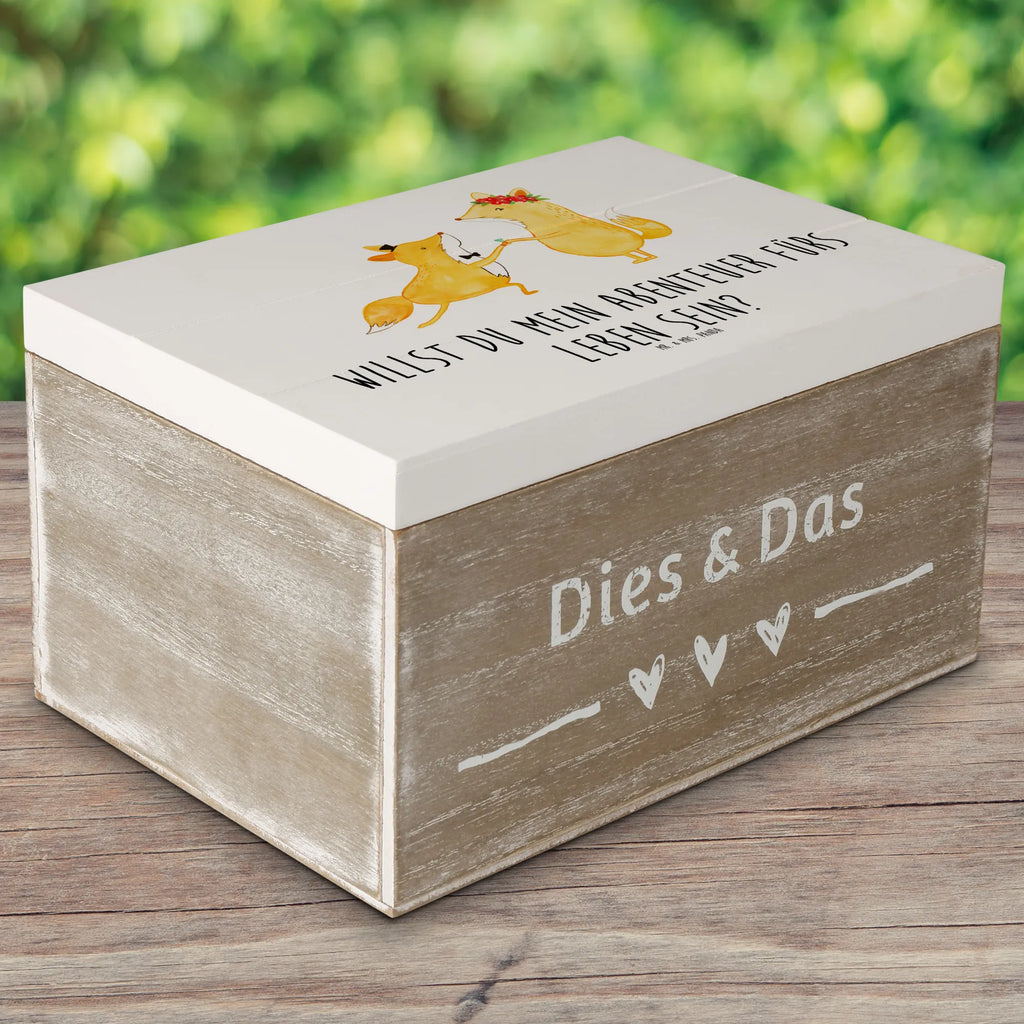 Holzkiste Heiratsantrag Abenteuer Holzkiste, Kiste, Schatzkiste, Truhe, Schatulle, XXL, Erinnerungsbox, Erinnerungskiste, Dekokiste, Aufbewahrungsbox, Geschenkbox, Geschenkdose, Hochzeit, Hochzeitsgeschenk, Ehe, Hochzeitsfeier, Trauung, Trauungsgeschenk, Hochzeitskarte, Verlobungsfeier, Verlobungsgeschenk, Hochzeitsgeschenkideen, Hochzeitsgeschenke für Brautpaar