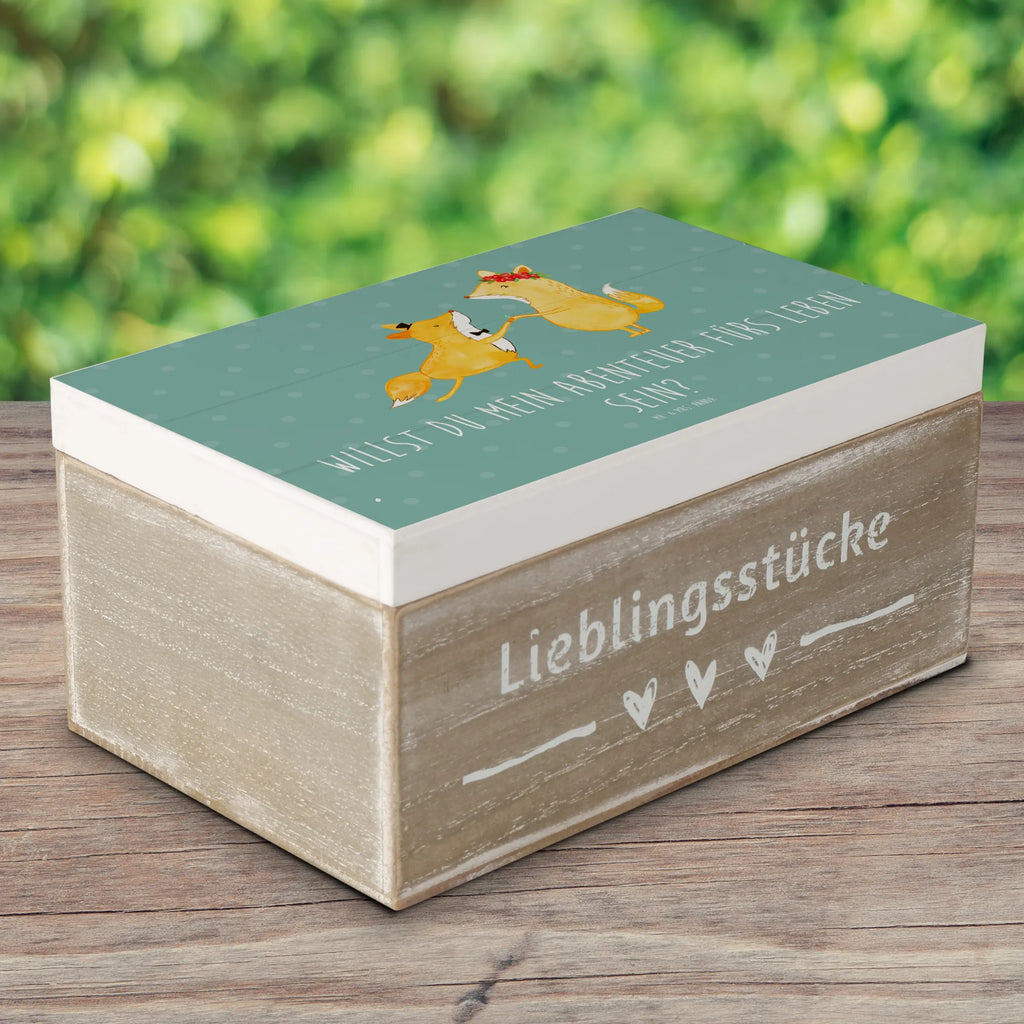 Holzkiste Heiratsantrag Abenteuer Holzkiste, Kiste, Schatzkiste, Truhe, Schatulle, XXL, Erinnerungsbox, Erinnerungskiste, Dekokiste, Aufbewahrungsbox, Geschenkbox, Geschenkdose, Hochzeit, Hochzeitsgeschenk, Ehe, Hochzeitsfeier, Trauung, Trauungsgeschenk, Hochzeitskarte, Verlobungsfeier, Verlobungsgeschenk, Hochzeitsgeschenkideen, Hochzeitsgeschenke für Brautpaar