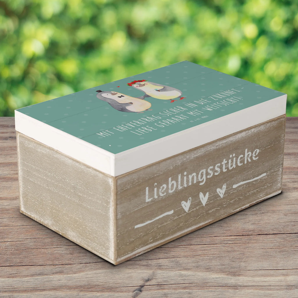 Holzkiste Ehevertrag Zukunft Holzkiste, Kiste, Schatzkiste, Truhe, Schatulle, XXL, Erinnerungsbox, Erinnerungskiste, Dekokiste, Aufbewahrungsbox, Geschenkbox, Geschenkdose, Hochzeit, Hochzeitsgeschenk, Ehe, Hochzeitsfeier, Trauung, Trauungsgeschenk, Hochzeitskarte, Verlobungsfeier, Verlobungsgeschenk, Hochzeitsgeschenkideen, Hochzeitsgeschenke für Brautpaar