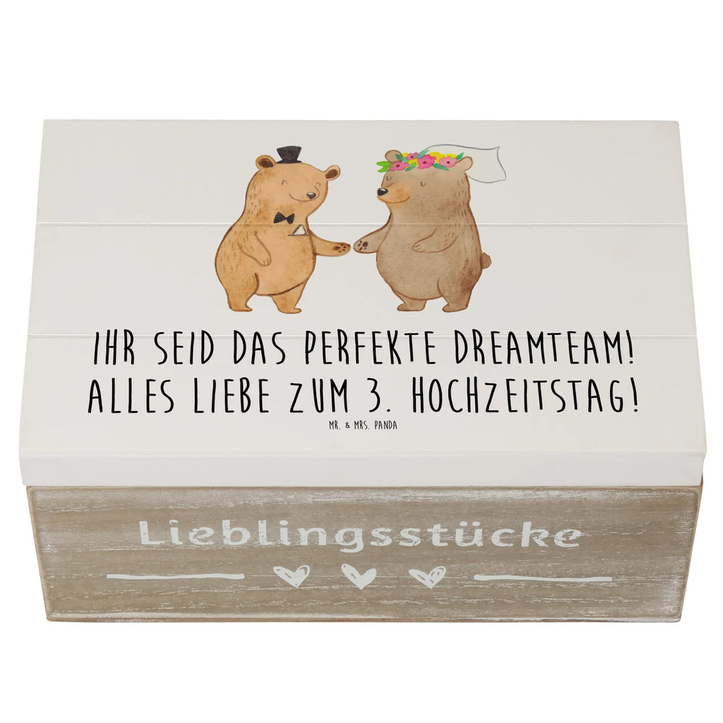 Holzkiste 3. Hochzeitstag Lederhochzeit Dreamteam Holzkiste, Kiste, Schatzkiste, Truhe, Schatulle, XXL, Erinnerungsbox, Erinnerungskiste, Dekokiste, Aufbewahrungsbox, Geschenkbox, Geschenkdose, Hochzeit, Hochzeitsgeschenk, Ehe, Hochzeitsfeier, Trauung, Trauungsgeschenk, Hochzeitskarte, Verlobungsfeier, Verlobungsgeschenk, Hochzeitsgeschenkideen, Hochzeitsgeschenke für Brautpaar