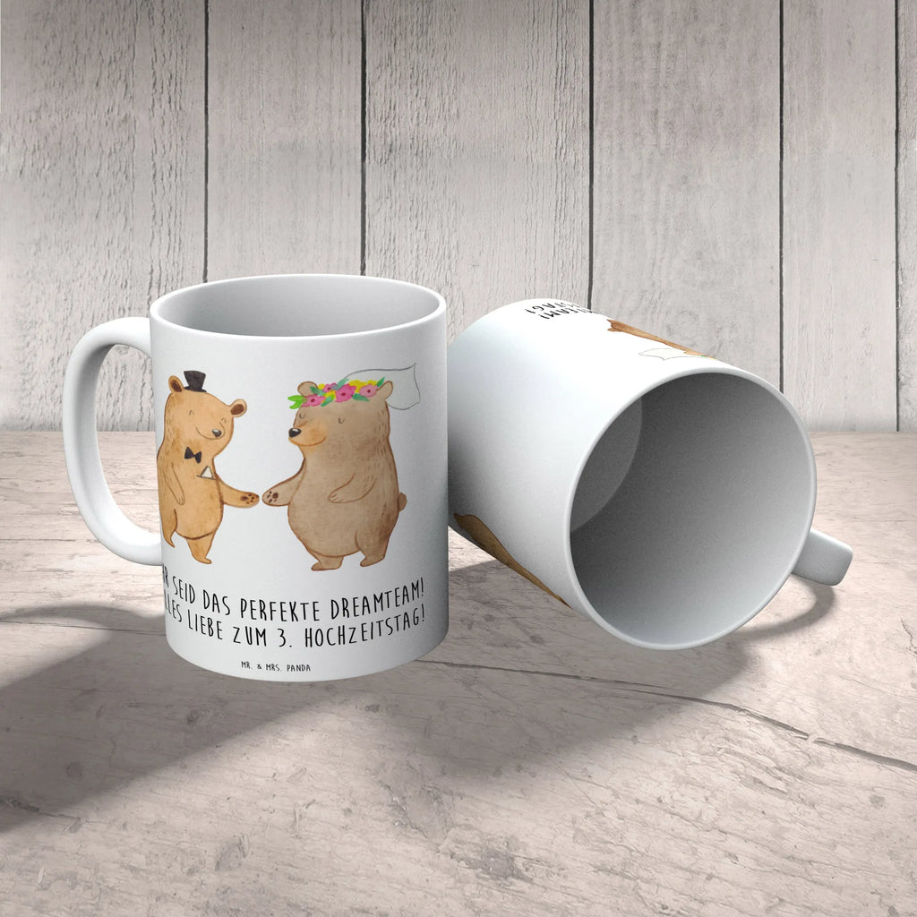 Tasse 3. Hochzeitstag Lederhochzeit Dreamteam Tasse, Kaffeetasse, Teetasse, Becher, Kaffeebecher, Teebecher, Keramiktasse, Porzellantasse, Büro Tasse, Geschenk Tasse, Tasse Sprüche, Tasse Motive, Kaffeetassen, Tasse bedrucken, Designer Tasse, Cappuccino Tassen, Schöne Teetassen, Hochzeit, Hochzeitsgeschenk, Ehe, Hochzeitsfeier, Trauung, Trauungsgeschenk, Hochzeitskarte, Verlobungsfeier, Verlobungsgeschenk, Hochzeitsgeschenkideen, Hochzeitsgeschenke für Brautpaar