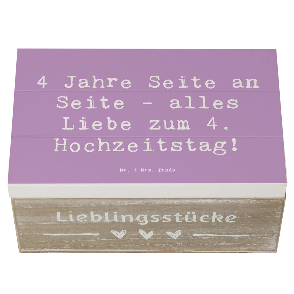 Holzkiste Spruch 4. Hochzeitstag Seidenhochzeit Holzkiste, Kiste, Schatzkiste, Truhe, Schatulle, XXL, Erinnerungsbox, Erinnerungskiste, Dekokiste, Aufbewahrungsbox, Geschenkbox, Geschenkdose, Hochzeit, Hochzeitsgeschenk, Ehe, Hochzeitsfeier, Trauung, Trauungsgeschenk, Hochzeitskarte, Verlobungsfeier, Verlobungsgeschenk, Hochzeitsgeschenkideen, Hochzeitsgeschenke für Brautpaar