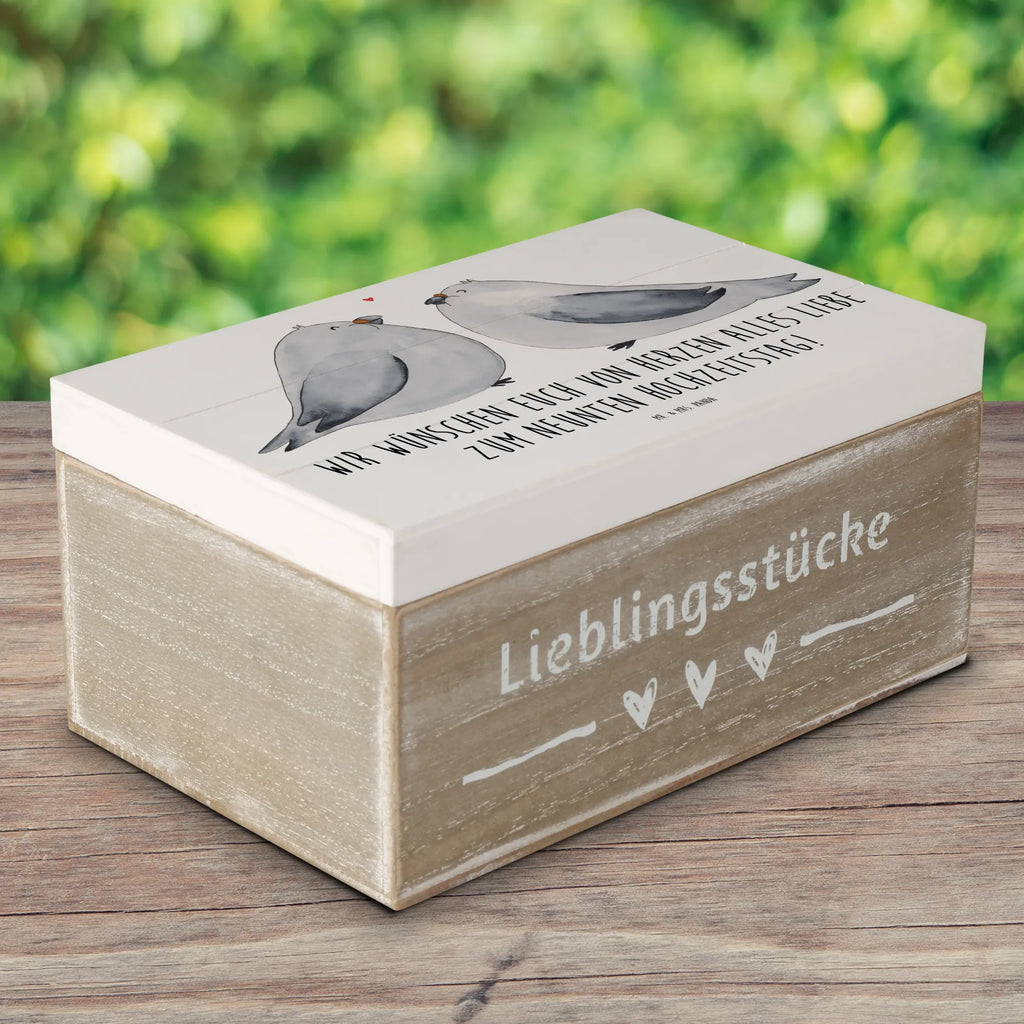 Holzkiste 9. Hochzeitstag Keramikhochzeit Holzkiste, Kiste, Schatzkiste, Truhe, Schatulle, XXL, Erinnerungsbox, Erinnerungskiste, Dekokiste, Aufbewahrungsbox, Geschenkbox, Geschenkdose, Hochzeit, Hochzeitsgeschenk, Ehe, Hochzeitsfeier, Trauung, Trauungsgeschenk, Hochzeitskarte, Verlobungsfeier, Verlobungsgeschenk, Hochzeitsgeschenkideen, Hochzeitsgeschenke für Brautpaar