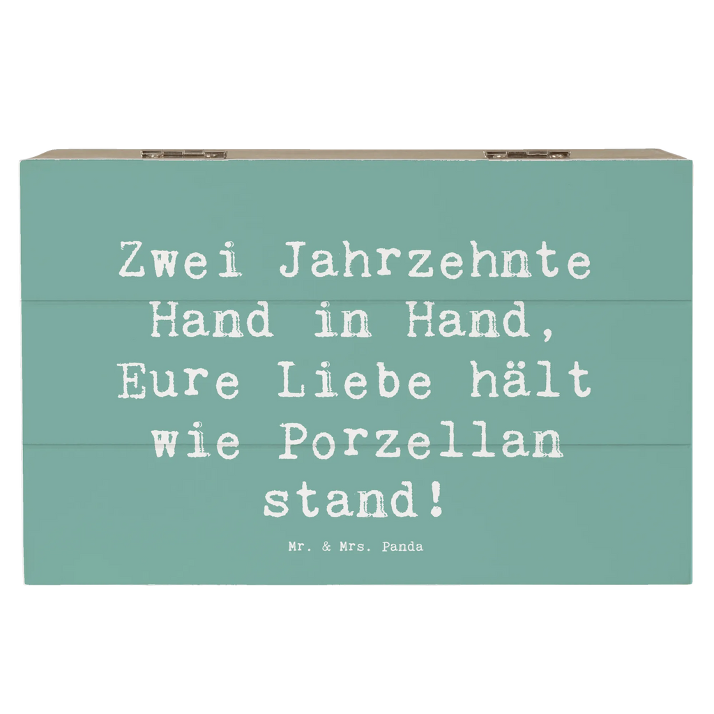 Holzkiste Spruch 20. Hochzeitstag Porzellanhochzeit Holzkiste, Kiste, Schatzkiste, Truhe, Schatulle, XXL, Erinnerungsbox, Erinnerungskiste, Dekokiste, Aufbewahrungsbox, Geschenkbox, Geschenkdose, Hochzeit, Hochzeitsgeschenk, Ehe, Hochzeitsfeier, Trauung, Trauungsgeschenk, Hochzeitskarte, Verlobungsfeier, Verlobungsgeschenk, Hochzeitsgeschenkideen, Hochzeitsgeschenke für Brautpaar