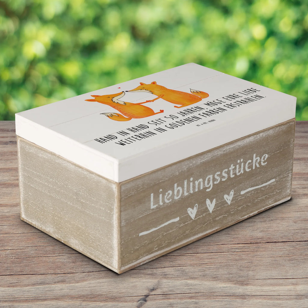 Holzkiste 50. Hochzeitstag Goldene Hochzeit Holzkiste, Kiste, Schatzkiste, Truhe, Schatulle, XXL, Erinnerungsbox, Erinnerungskiste, Dekokiste, Aufbewahrungsbox, Geschenkbox, Geschenkdose, Hochzeit, Hochzeitsgeschenk, Ehe, Hochzeitsfeier, Trauung, Trauungsgeschenk, Hochzeitskarte, Verlobungsfeier, Verlobungsgeschenk, Hochzeitsgeschenkideen, Hochzeitsgeschenke für Brautpaar